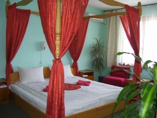 Family Hotel Natalis Хисаря Екстер'єр фото