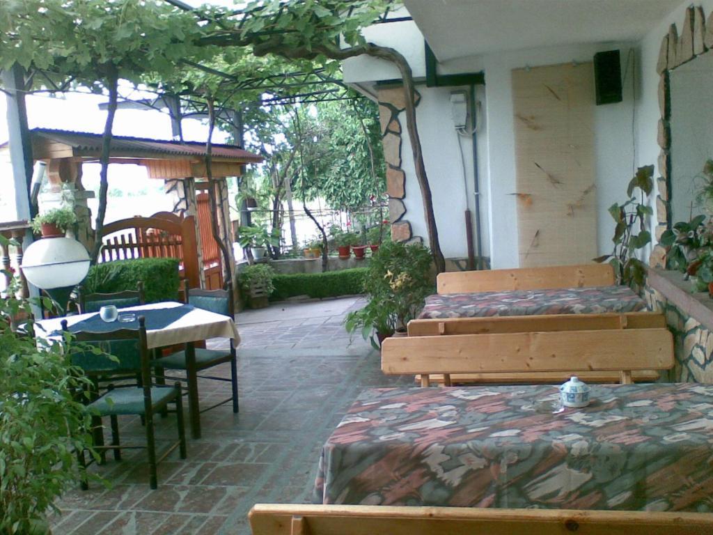 Family Hotel Natalis Хисаря Екстер'єр фото